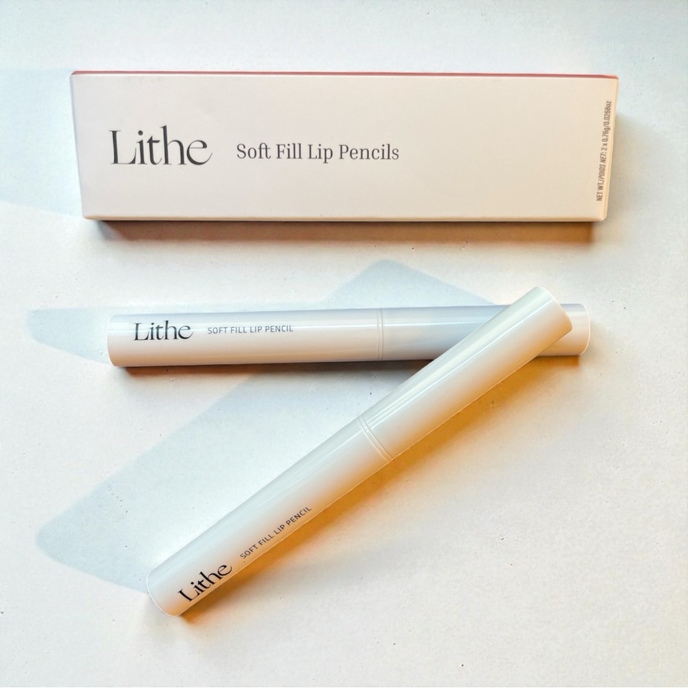 Lithe soft fill lip pencils dusk and scarlet NIB